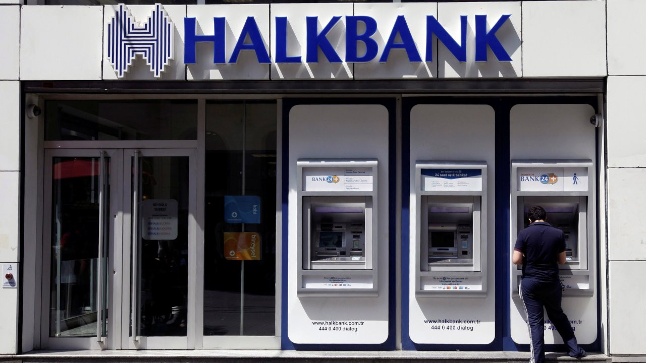 Halkbank Bu Sabah Duyurdu: Emekli Maaşı Olanlara 50 Bin TL Ödenecek!