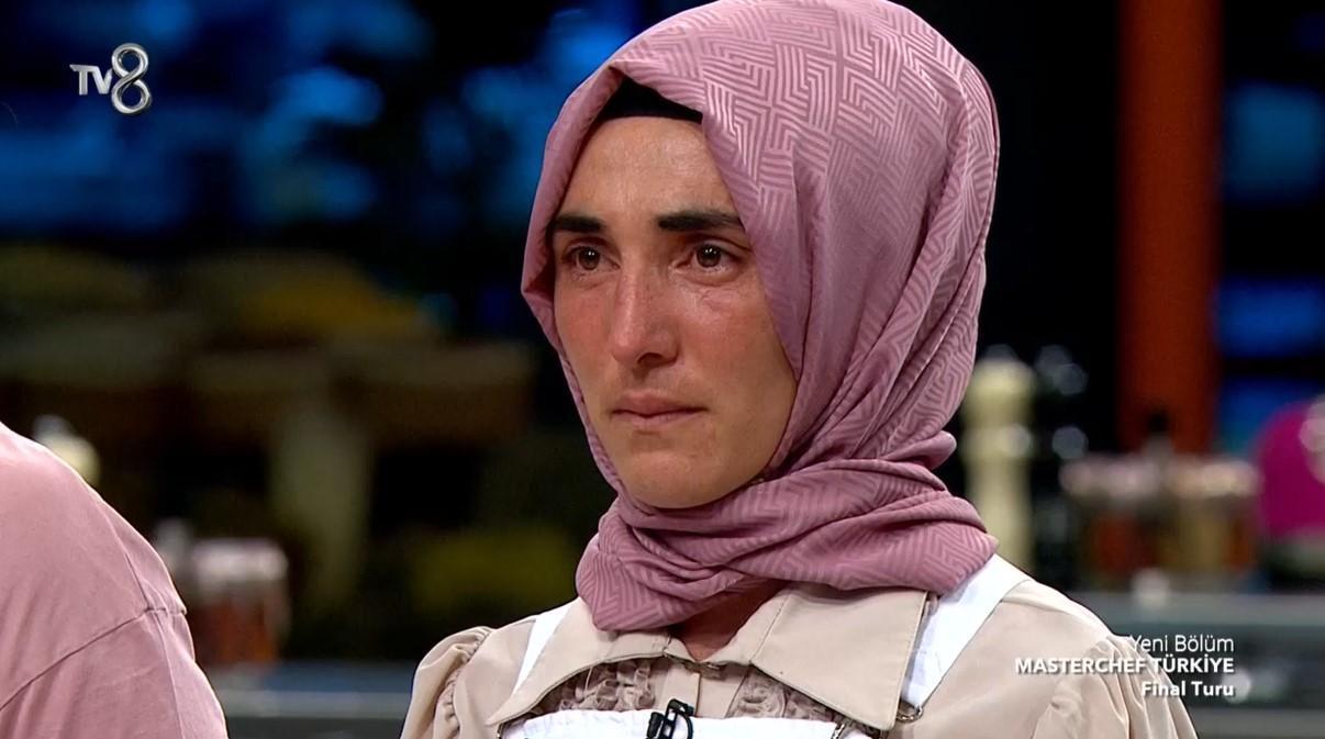 Masterchef 9. yarışmacısı Ayşe 