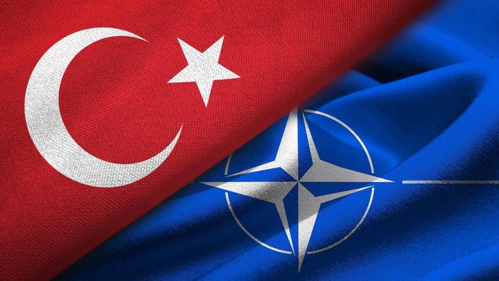 Türkiye NATO'dan Çıkarsa Ne Olur